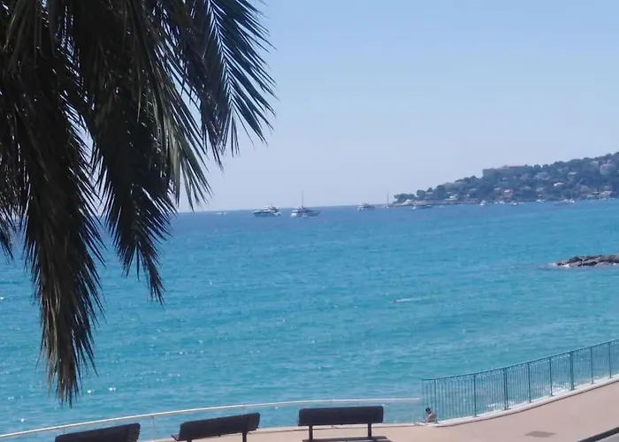 Bluemarine, Vista Mare Μεντόν