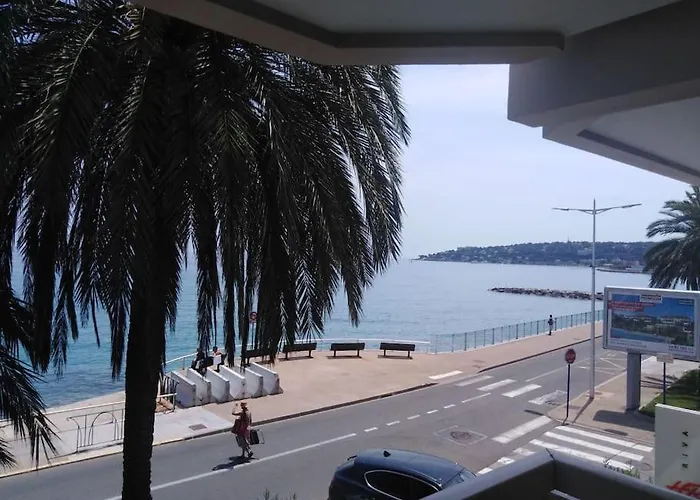 Διαμέρισμα Bluemarine, Vista Mare Μεντόν